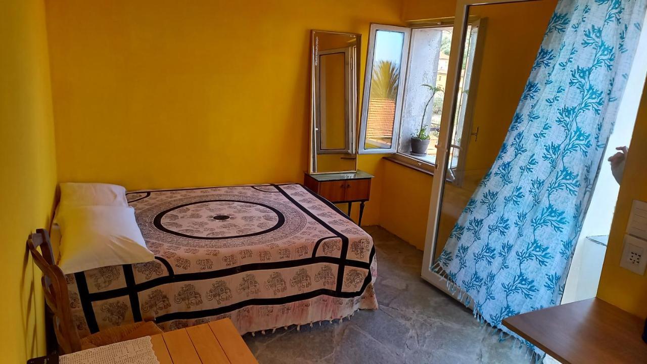 Plan B Apartment Civezza Bagian luar foto