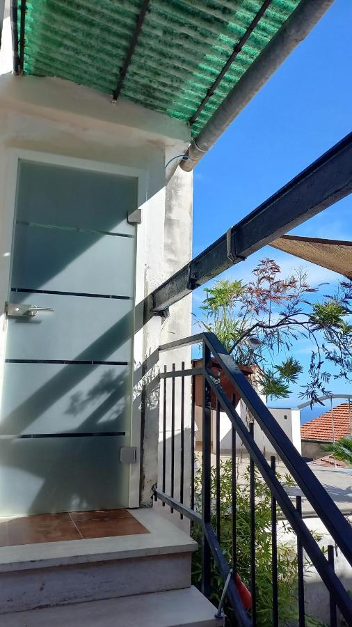 Plan B Apartment Civezza Bagian luar foto